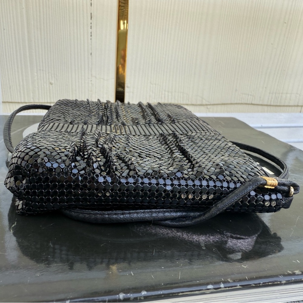 Whiting and Davis Vintage Black Sequin Purse w/ Shoulder Strap 7"  Long x 5" EUC - Picture 8 of 10